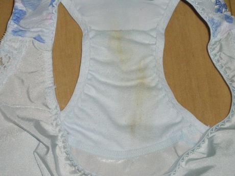 �i����j