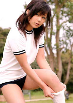 ���u���}����