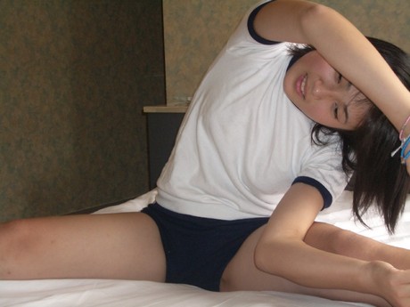 ���O�s��