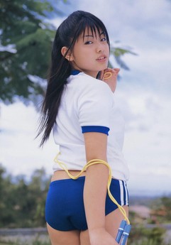 ���c����