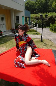 �i����j