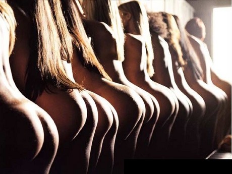 �����̋Ȑ�