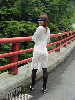 �i����j