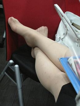 �i����j