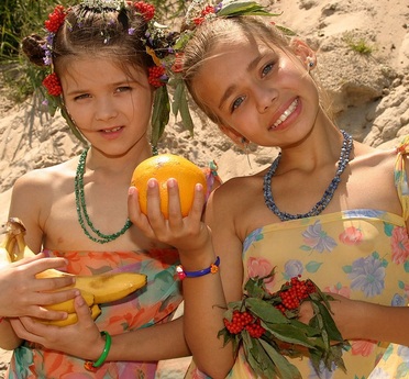 �����e�B�N�r