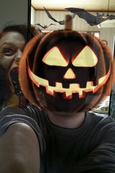 �i����j