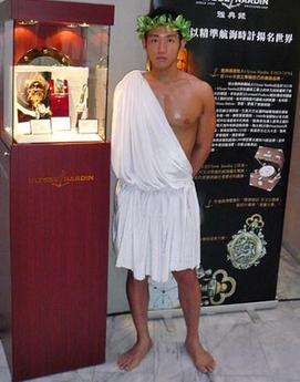 �i����j