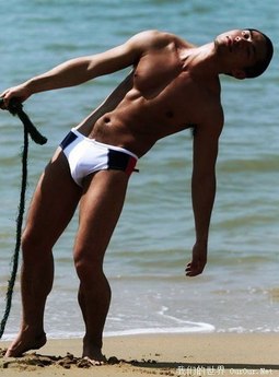 �i����j